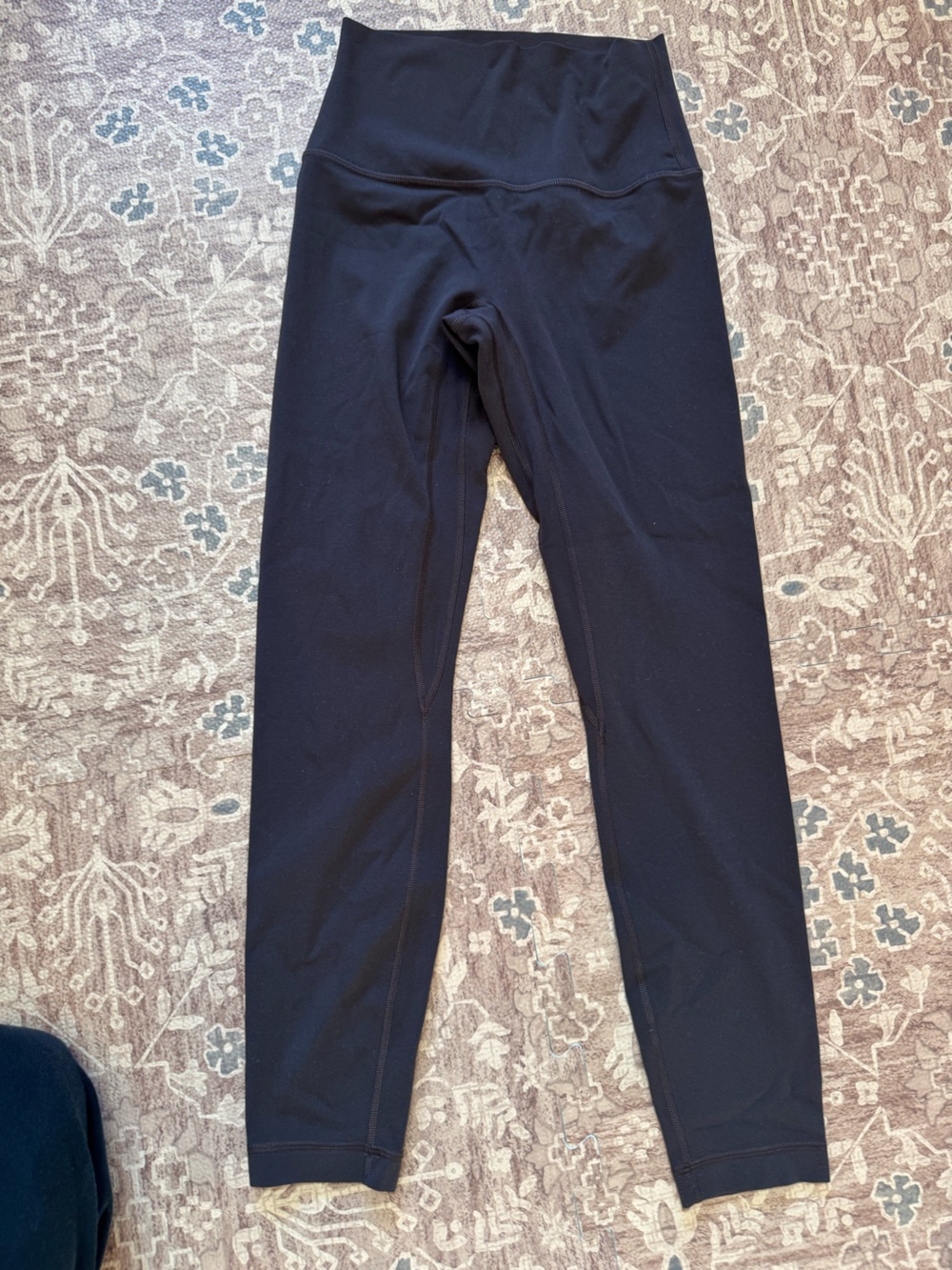 Lululemon Align No Line 25 in Leggings Sz 4 - Brown